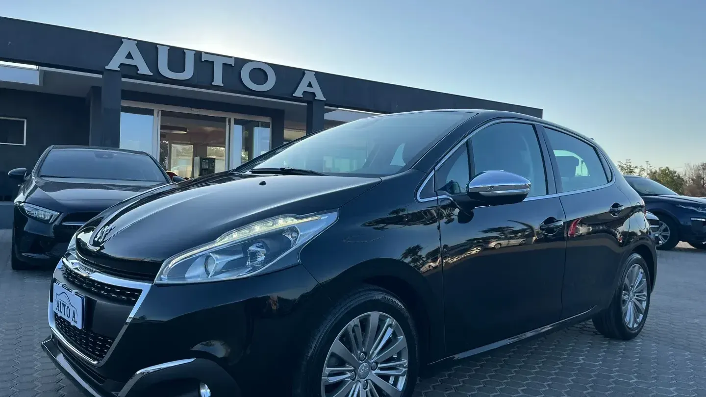 Peugeot 208 BlueHDi 100 S&S 5p. Allure