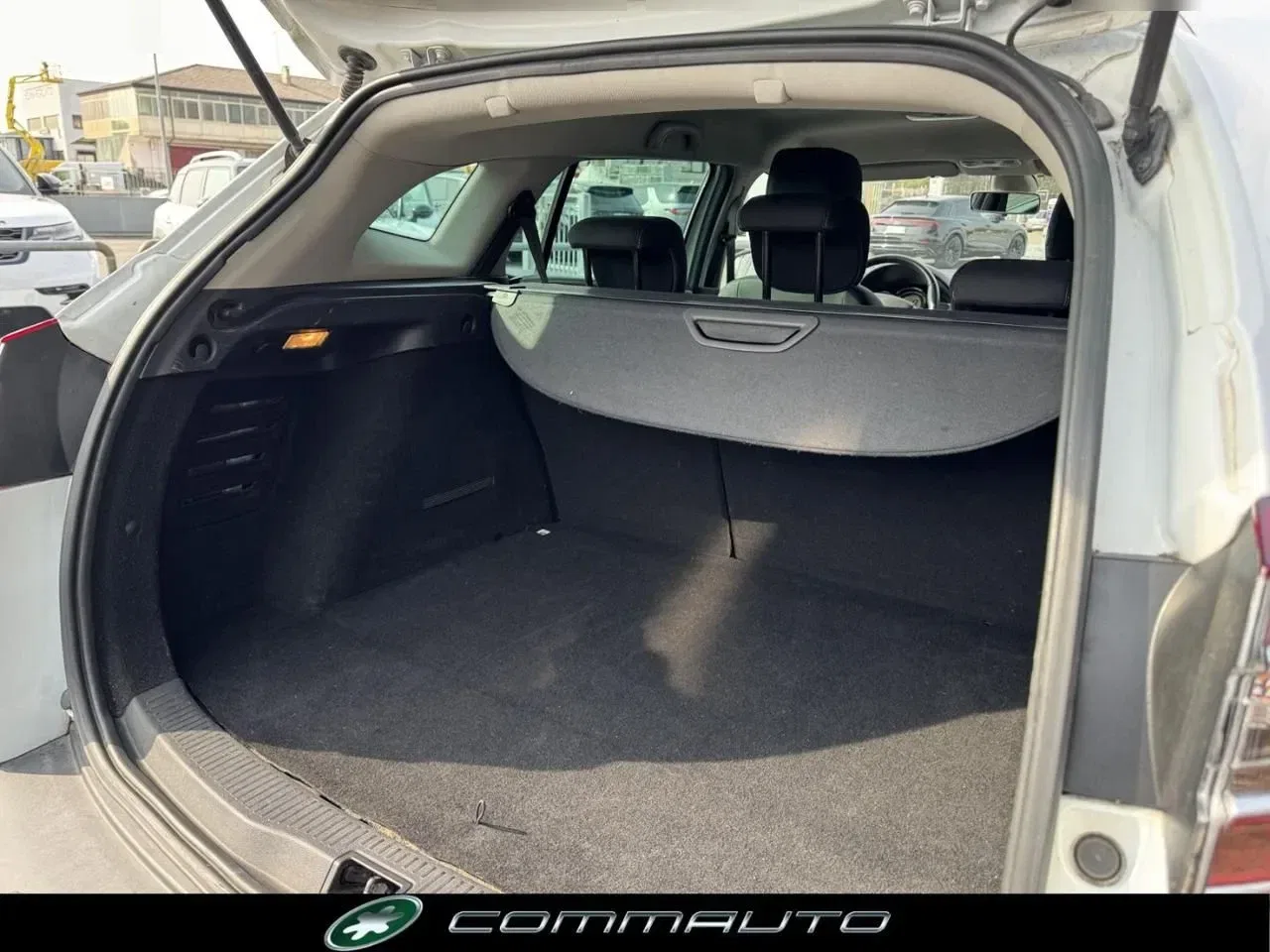Renault Megane dCi 110CV Start&Stop SporTour Energy Limited foto 21