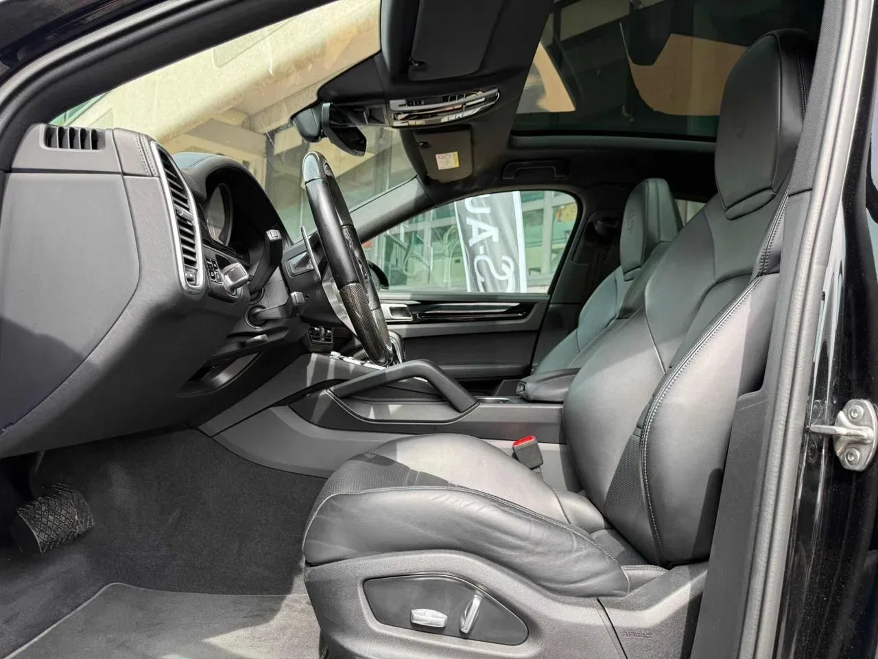 Porsche Cayenne e-Hybrid Coupe’ foto 10