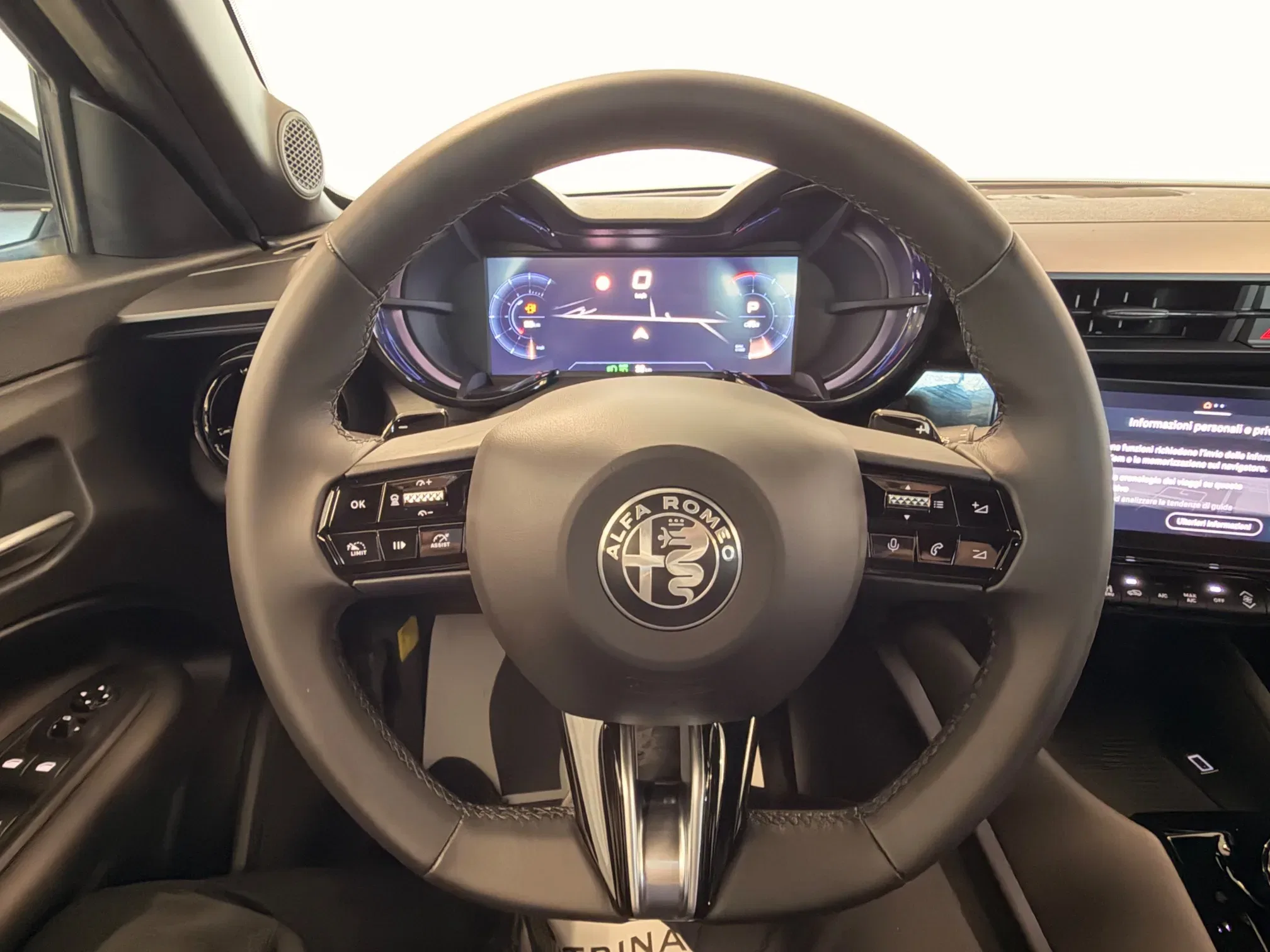 Alfa Romeo Junior 1.2 ibrida Speciale 145cv edct6 Km Zero Nazionale foto 10