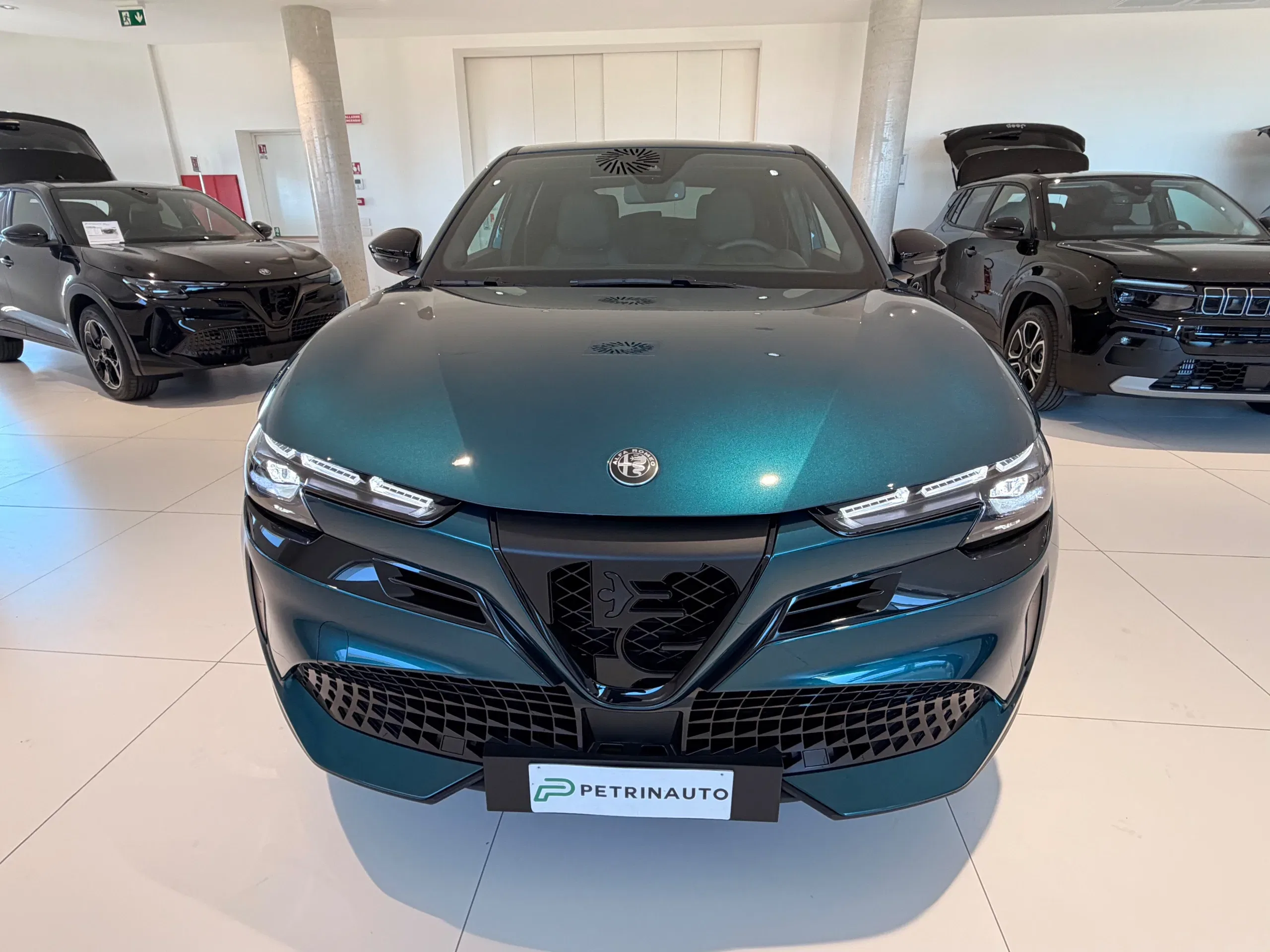 Alfa Romeo Junior 1.2 ibrida Speciale 145cv edct6 Km Zero Nazionale foto 3
