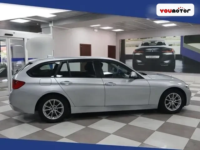 BMW 318 D Touring AUT EU5 foto 3