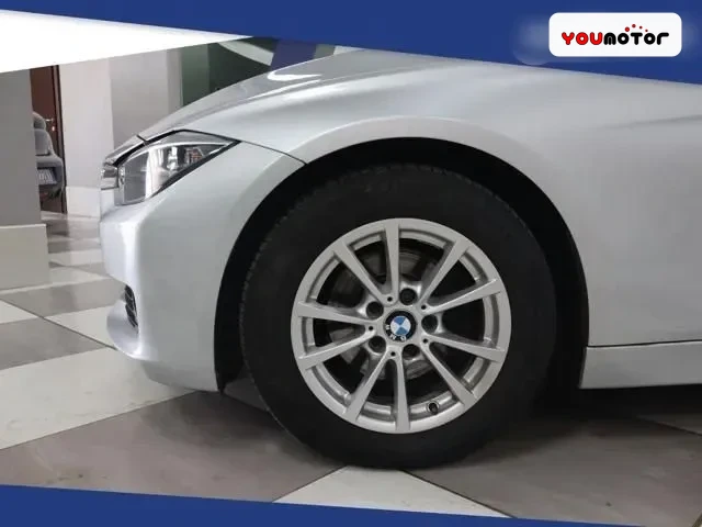BMW 318 D Touring AUT EU5 foto 8