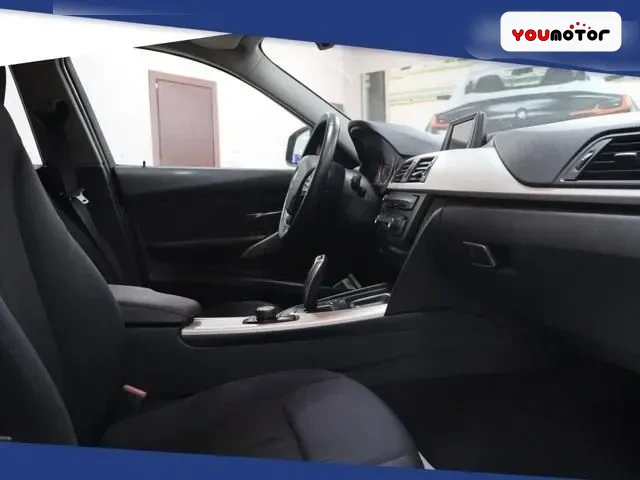 BMW 318 D Touring AUT EU5 foto 15