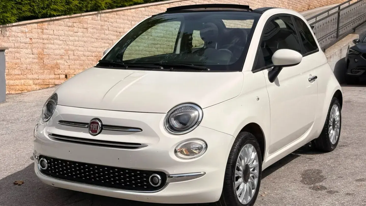 Fiat 500 C 1.0 Hybrid Dolcevita