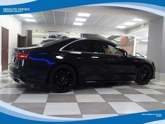 AUDI S8 4.0 TFSI 520cv Quattro sTronic EU6B foto 2