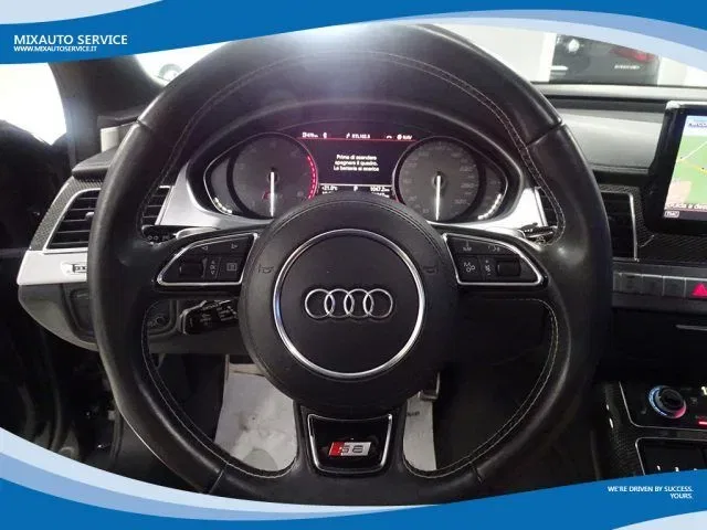 AUDI S8 4.0 TFSI 520cv Quattro sTronic EU6B foto 4