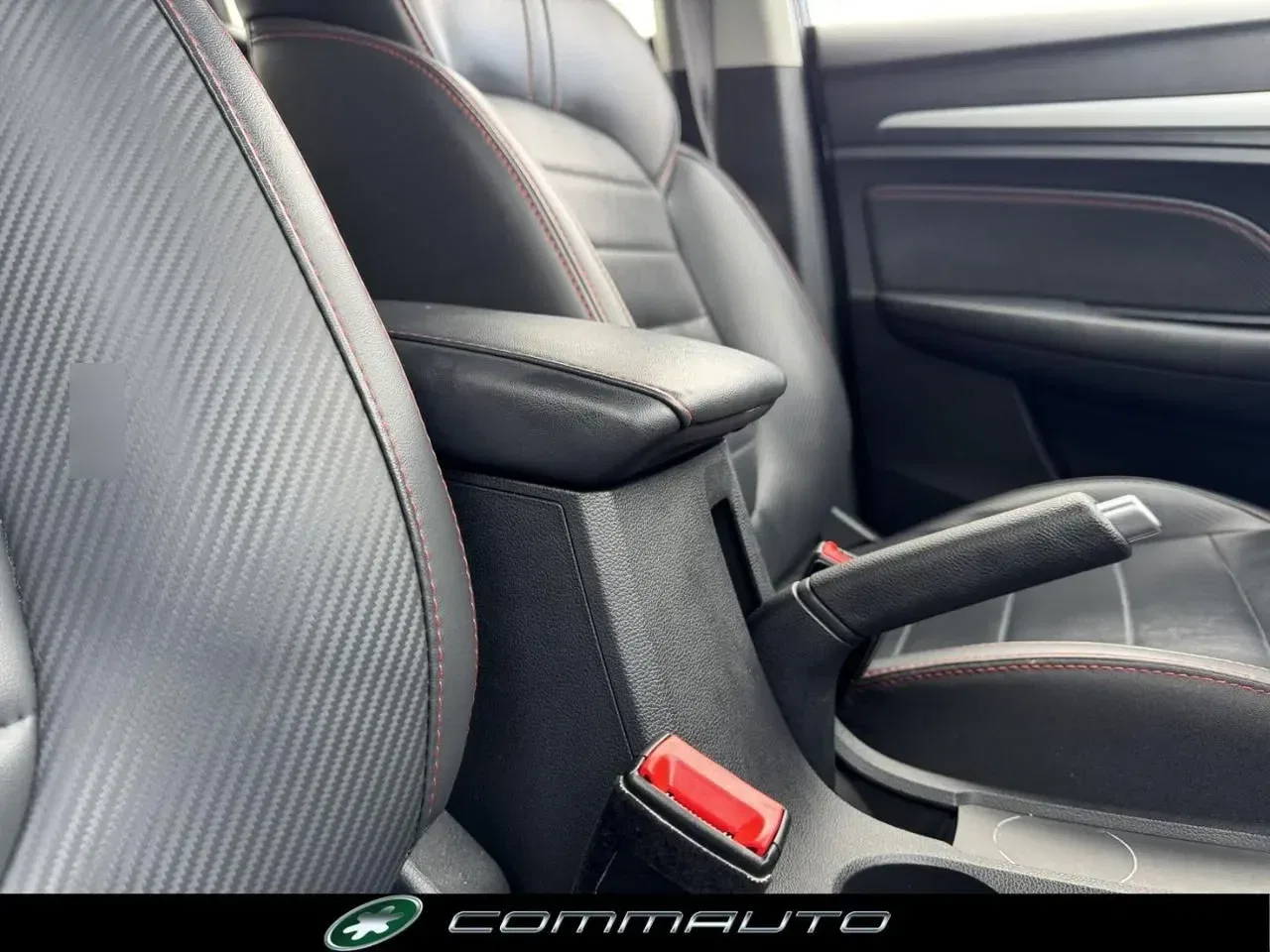 MG ZS 1.5 VTi-tech Luxury foto 24