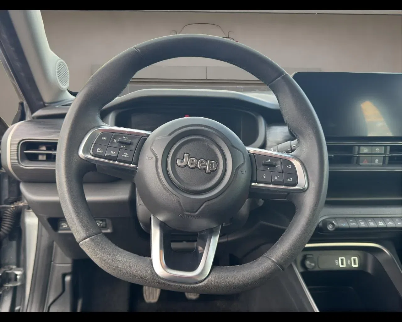Jeep Avenger 1.2 Turbo 100 CV Altitude foto 11