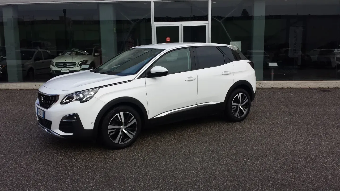 Peugeot 3008 BlueHDi 120 EAT6 S&S Business