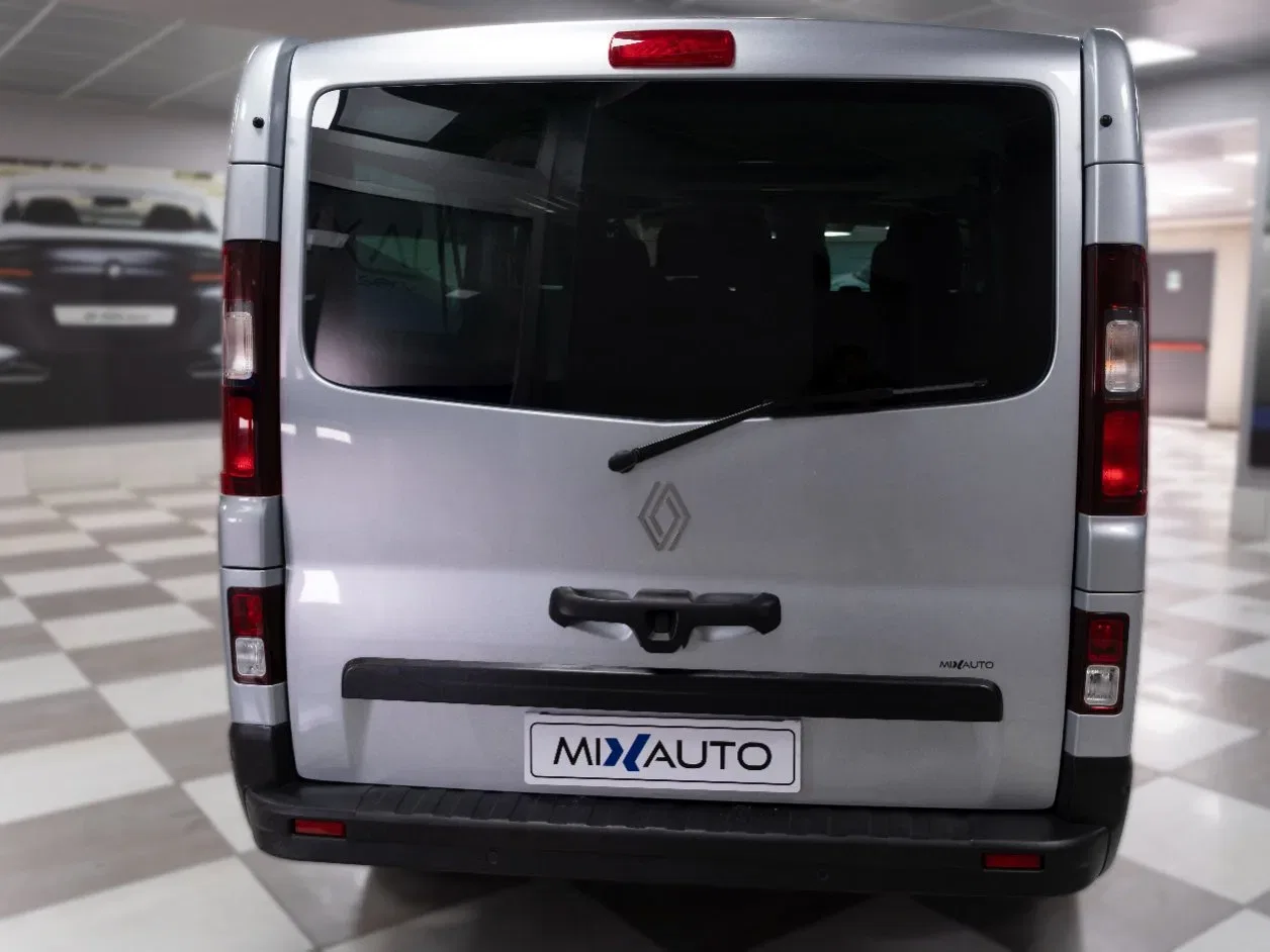 RENAULT Trafic Passenger 2.0 Blue DCI 150CV L2 Authentic foto 3
