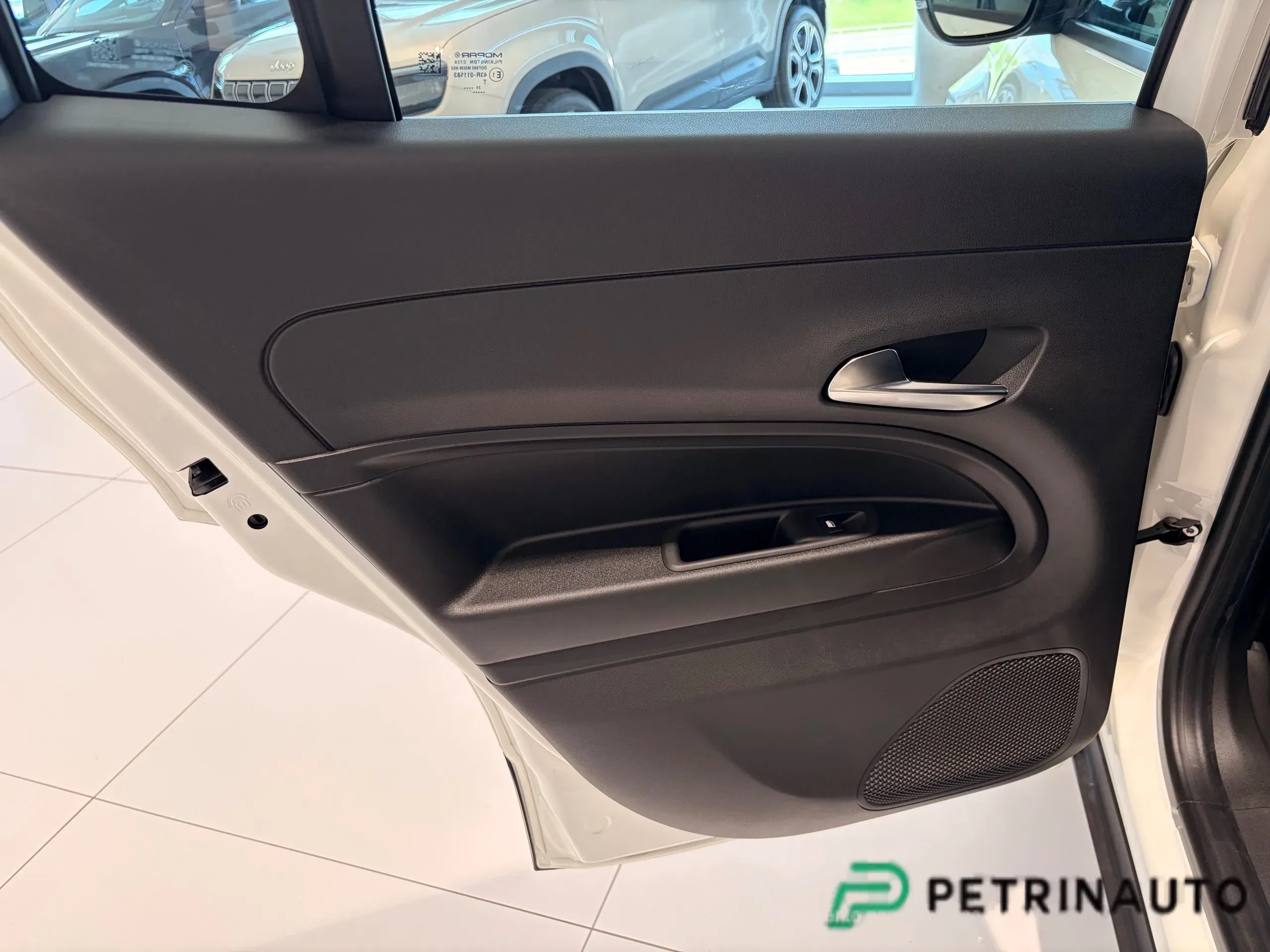 Jeep Avenger 1.2 turbo e-hybrid mhev Altitude fwd 110cv edct6 Km.0 Nazionale foto 20