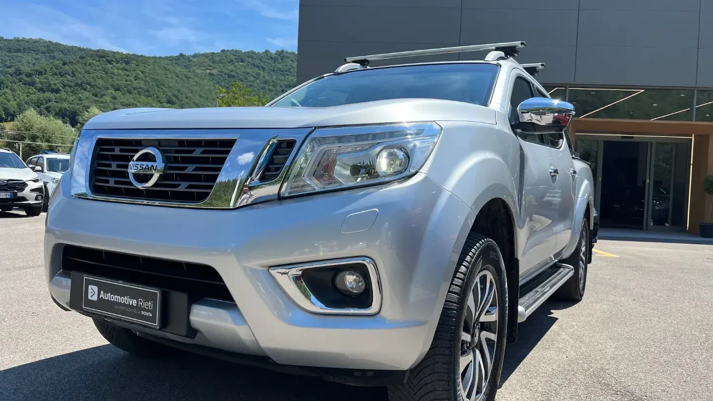 Nissan Navara 2.3 dCi 190 CV 7AT 4WD DC Tekna