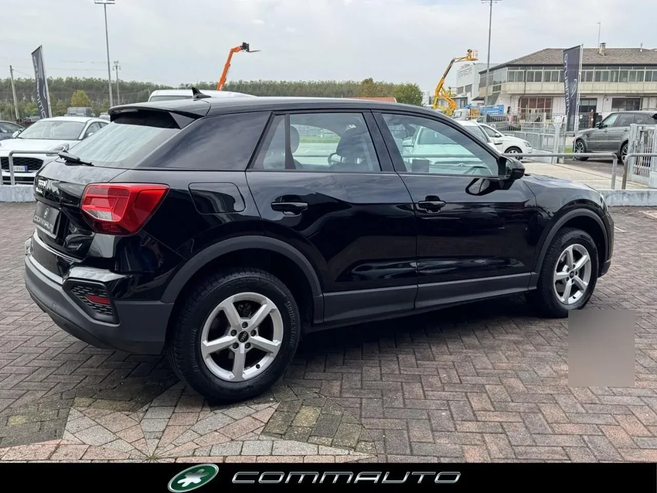 Audi Q2 30 TDI S tronic Business foto 5