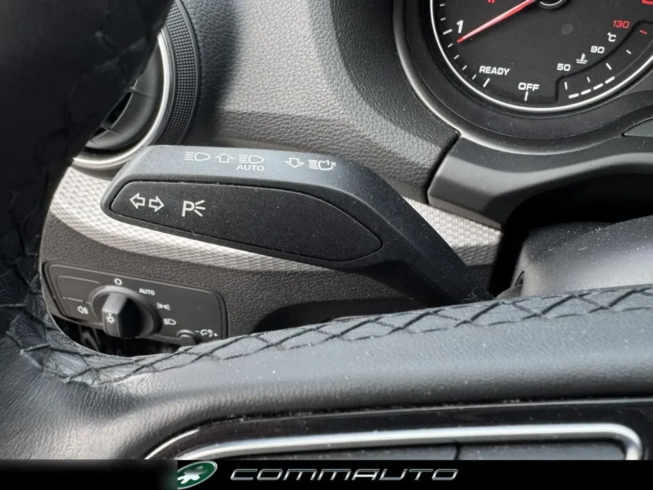 Audi Q2 30 TDI S tronic Business foto 16
