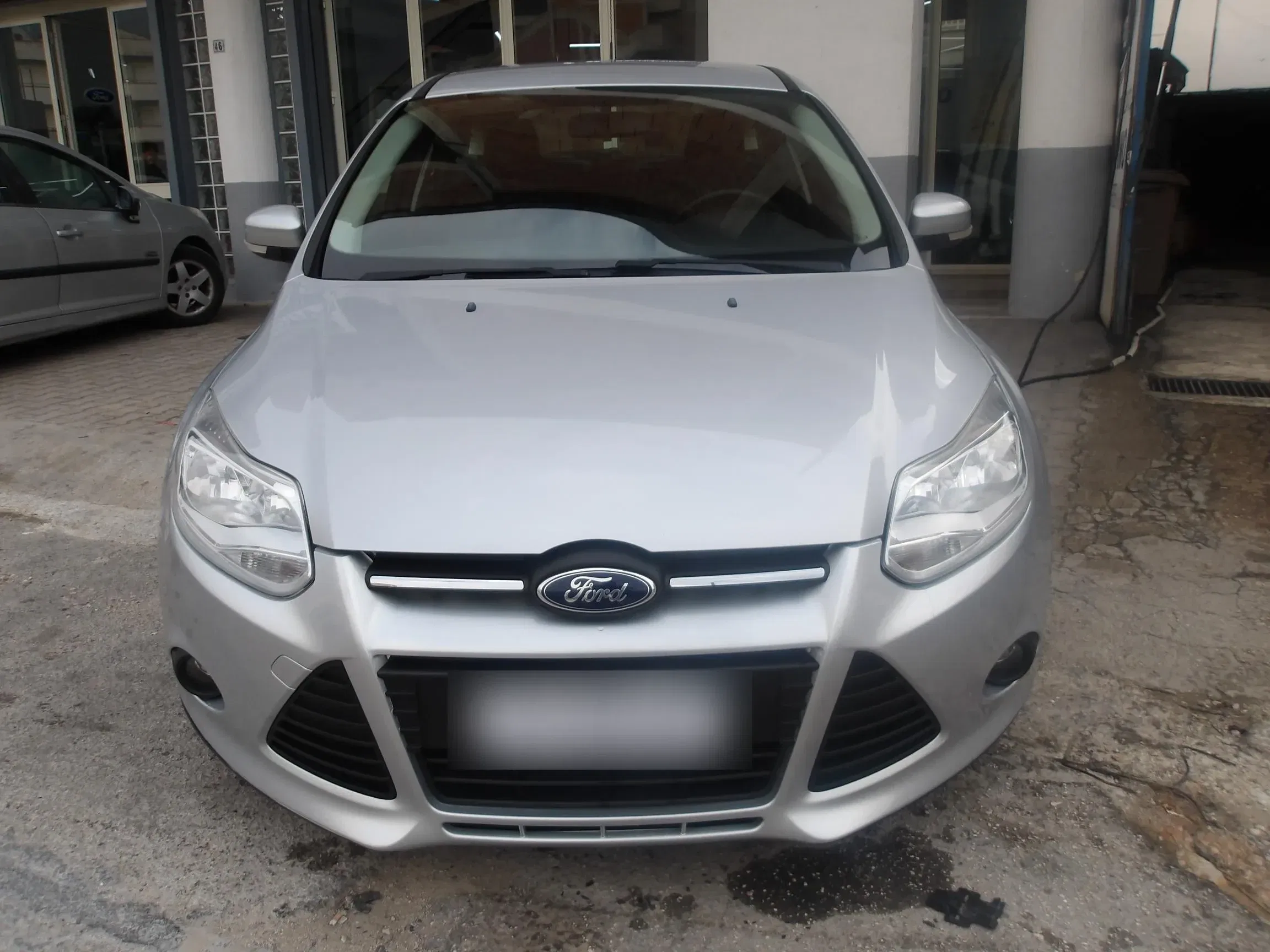FORD FOCUS 1.6 TDCi 115 CV Business foto 2