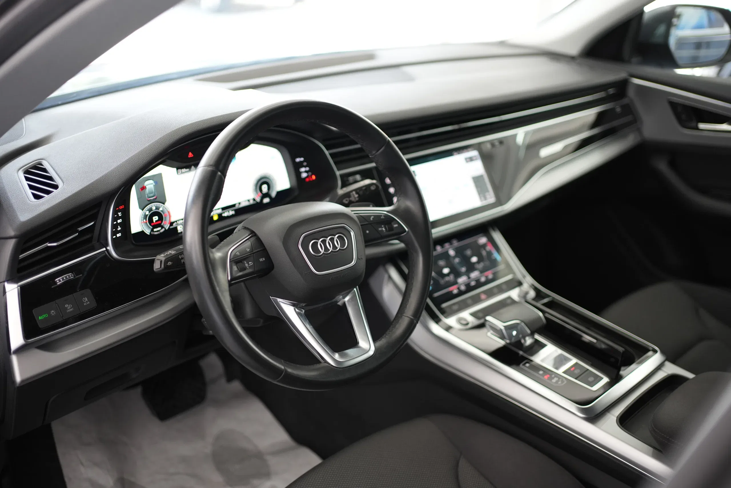 Audi Q8 45 TDI quattro tiptronic S Line foto 7