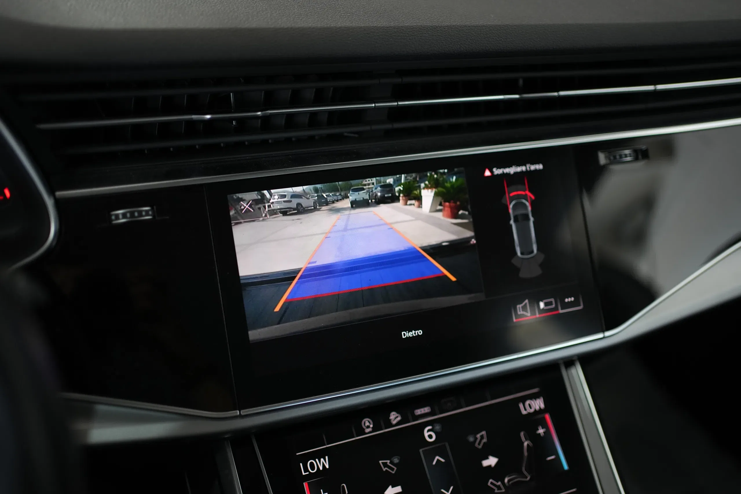 Audi Q8 45 TDI quattro tiptronic S Line foto 14
