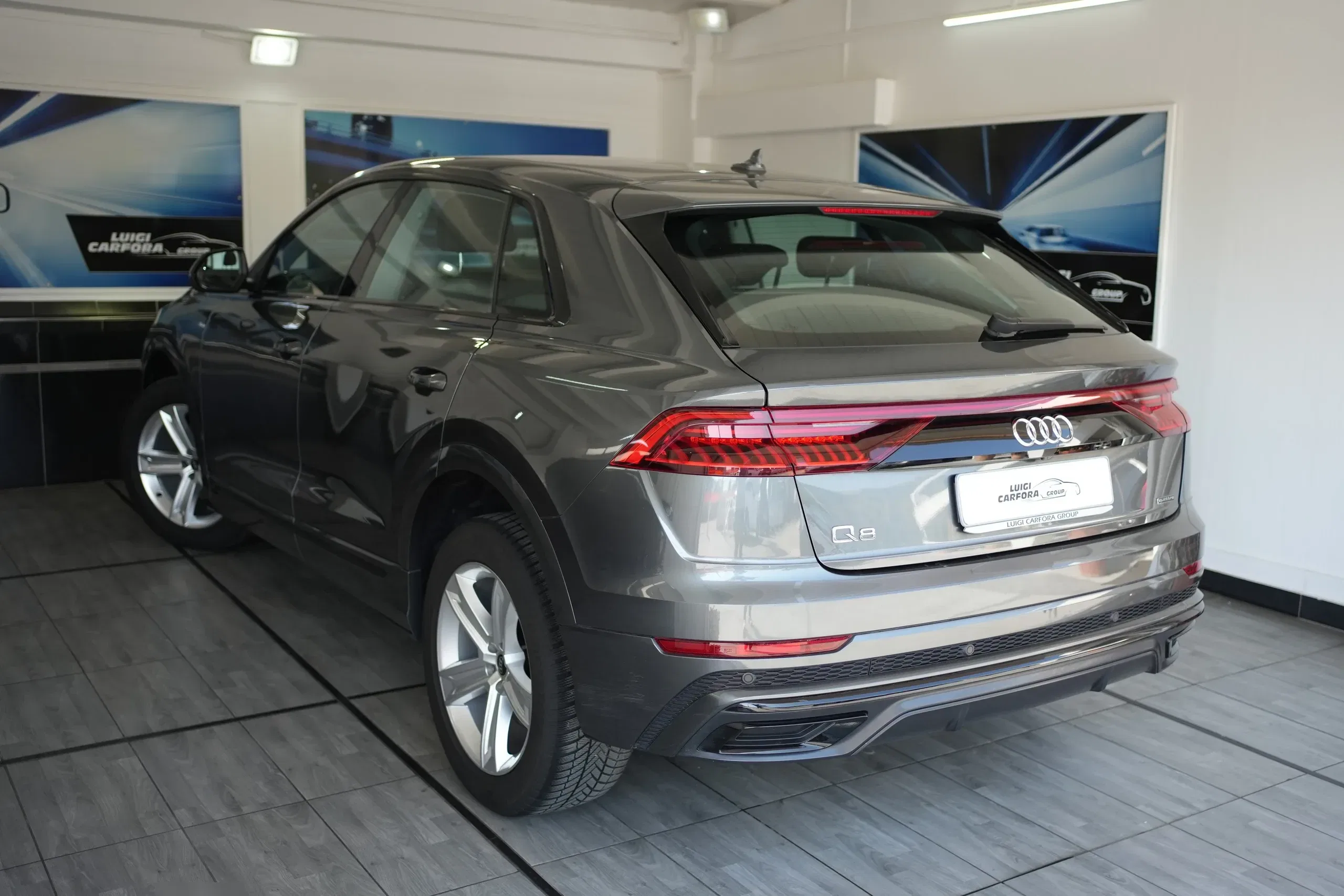 Audi Q8 45 TDI quattro tiptronic S Line foto 4