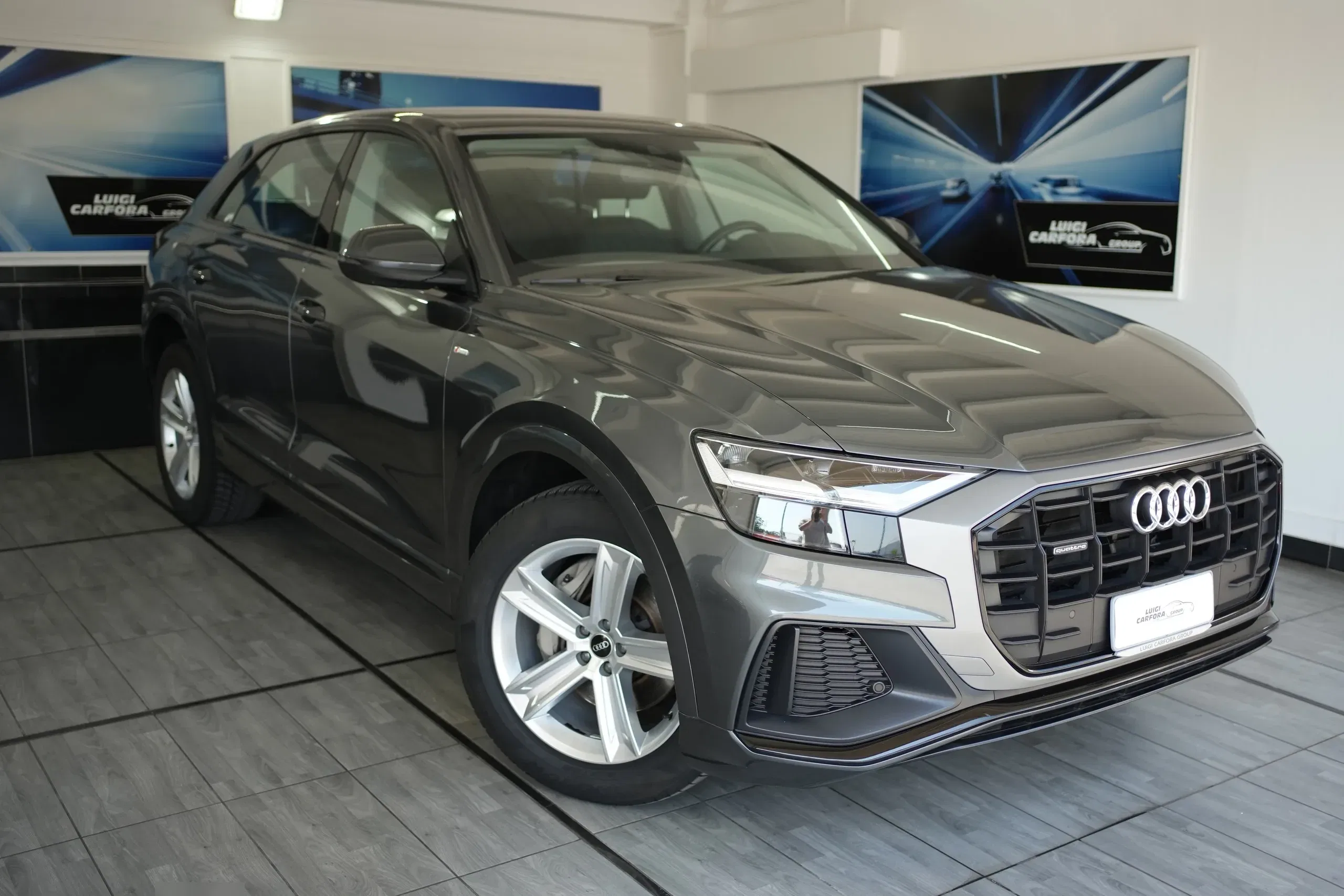 Audi Q8 45 TDI quattro tiptronic S Line foto 3
