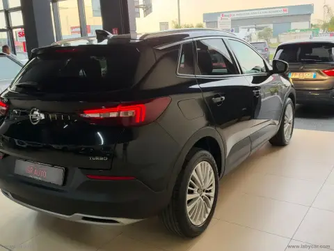 Opel Grandland X 1.2 T 12V 130 S&S aut. Adv. foto 6