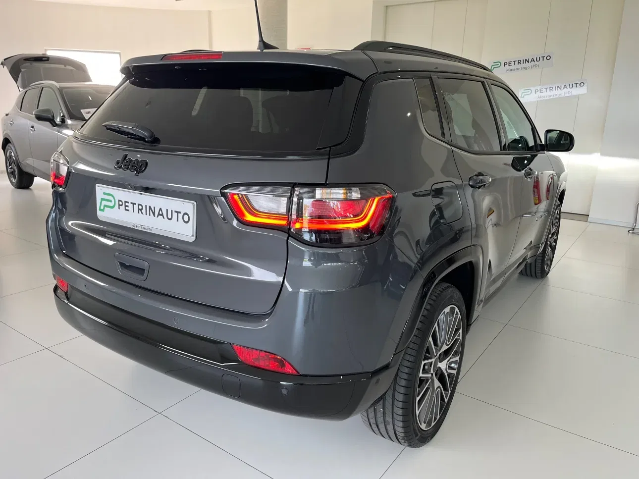 Jeep Compass 1.5 turbo t4 mhev Summit 2wd 130cv dct NAZIONALE foto 4