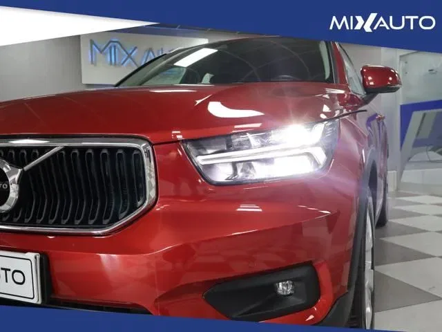 VOLVO XC40 D3 AWD Geartronic Inscription foto 10