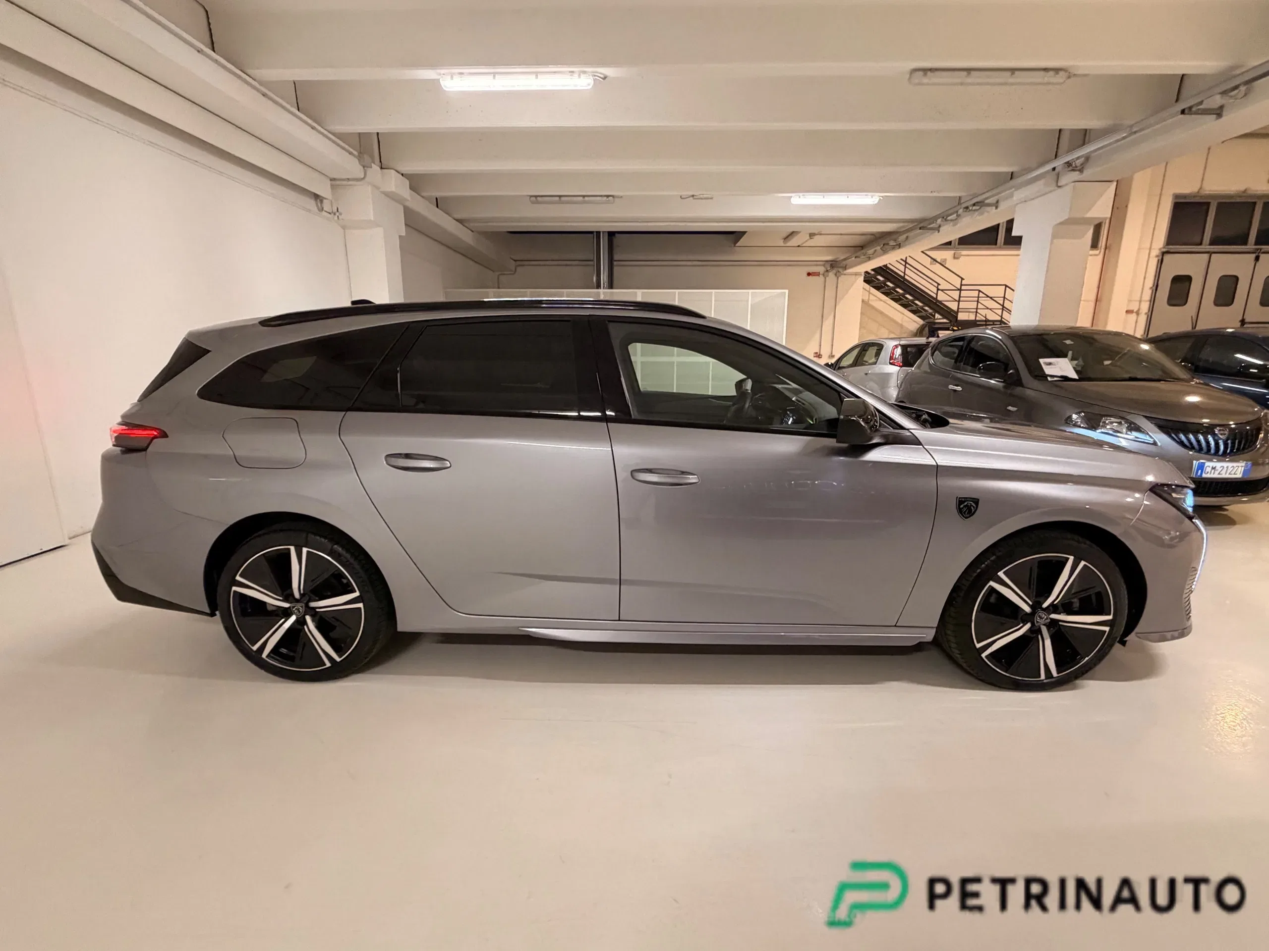Peugeot 308 SW 1.2 GT s&s 130cv eat8 NAZIONALE foto 5