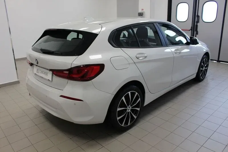 BMW Serie 1 d 116CV 5p. Business Advantage aut. foto 4