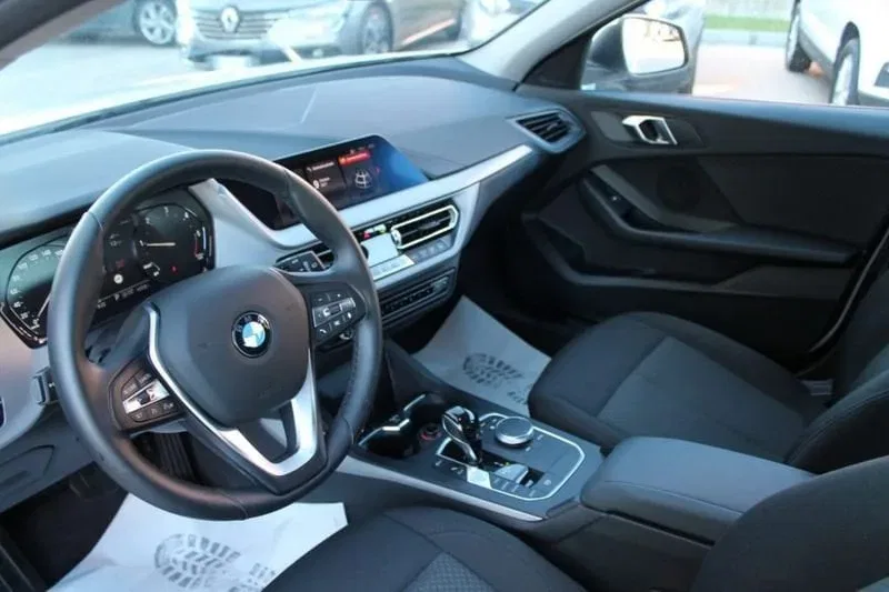 BMW Serie 1 d 116CV 5p. Business Advantage aut. foto 7