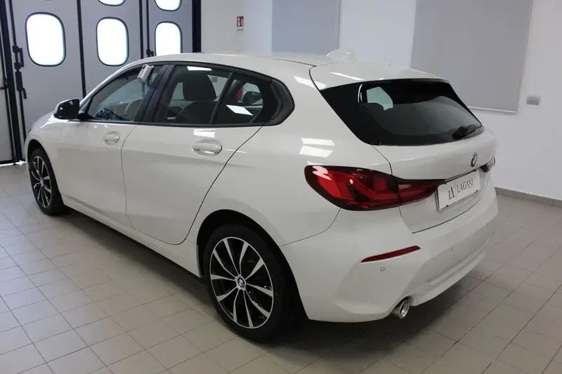 BMW Serie 1 d 116CV 5p. Business Advantage aut. foto 6