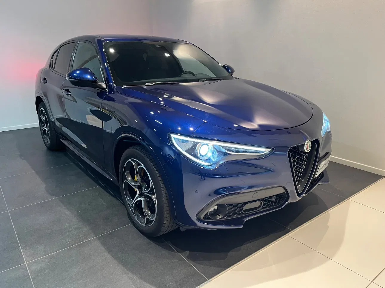 Alfa Romeo Stelvio 2.2 t Veloce Q4 210cv auto foto 3