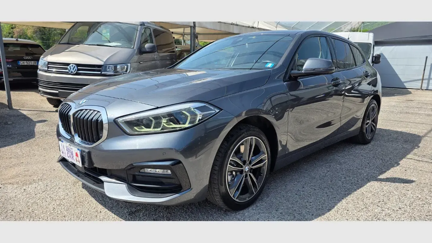 BMW 120d xDrive 5p. Msport