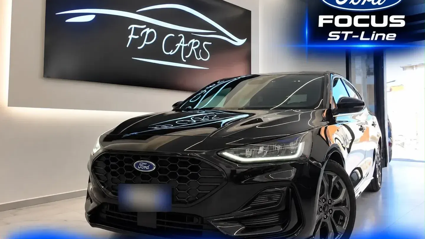 Ford Focus 1.5 EcoBlue 115CV aut. 5p. ST-Line TOTAL BLACK