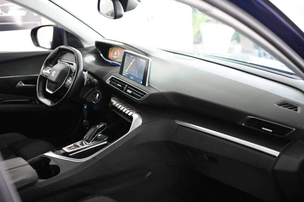Peugeot 3008 BlueHDi 120 S&S EAT6 Active foto 15