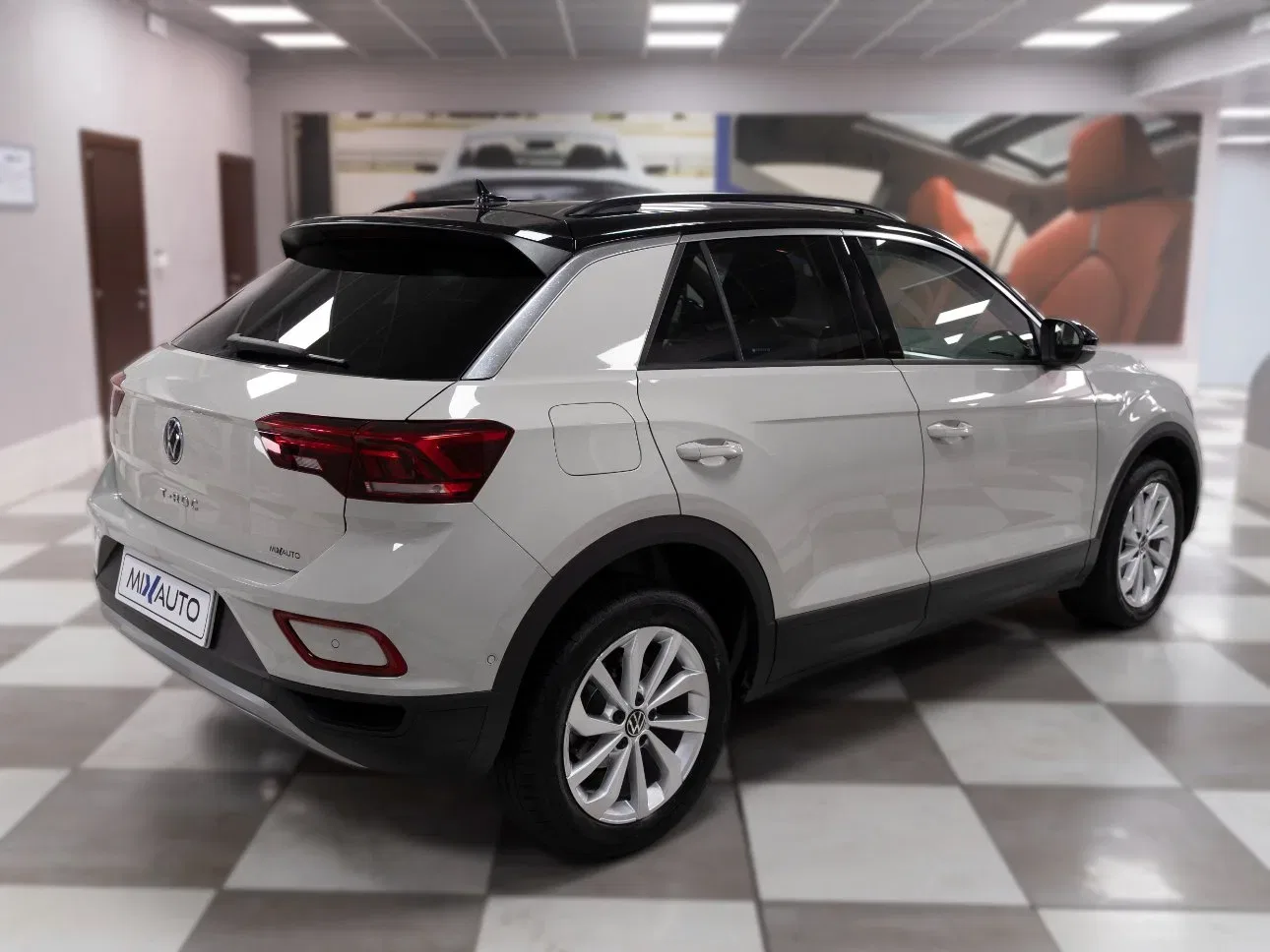 Volkswagen T-Roc 1.5 TSI Life ACT 150CV foto 5