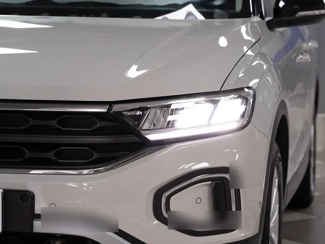 Volkswagen T-Roc 1.5 TSI Life ACT 150CV foto 10