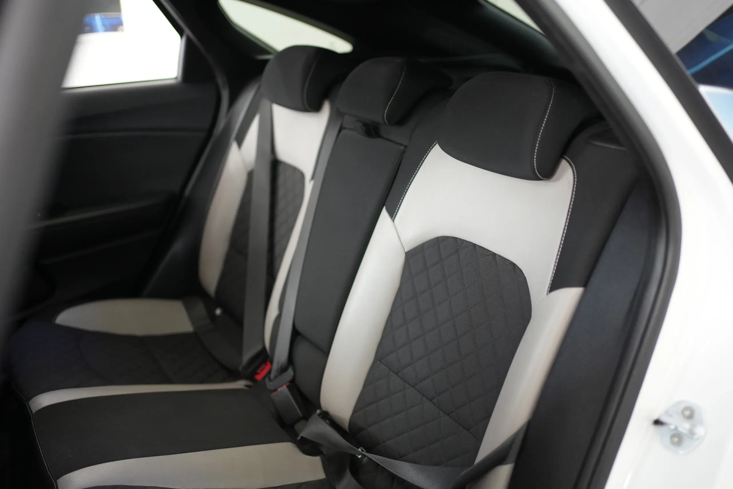 Kia ProCeed / pro_cee'd 1.6 CRDI DCT GT Line + Tetto apribile foto 10