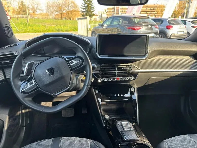 Peugeot 2008 1.5 bluehdi Allure s&s 130cv eat8 foto 7