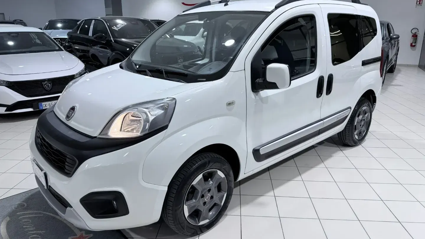 Fiat QUBO 1.3 MJT 80 CV Trekking