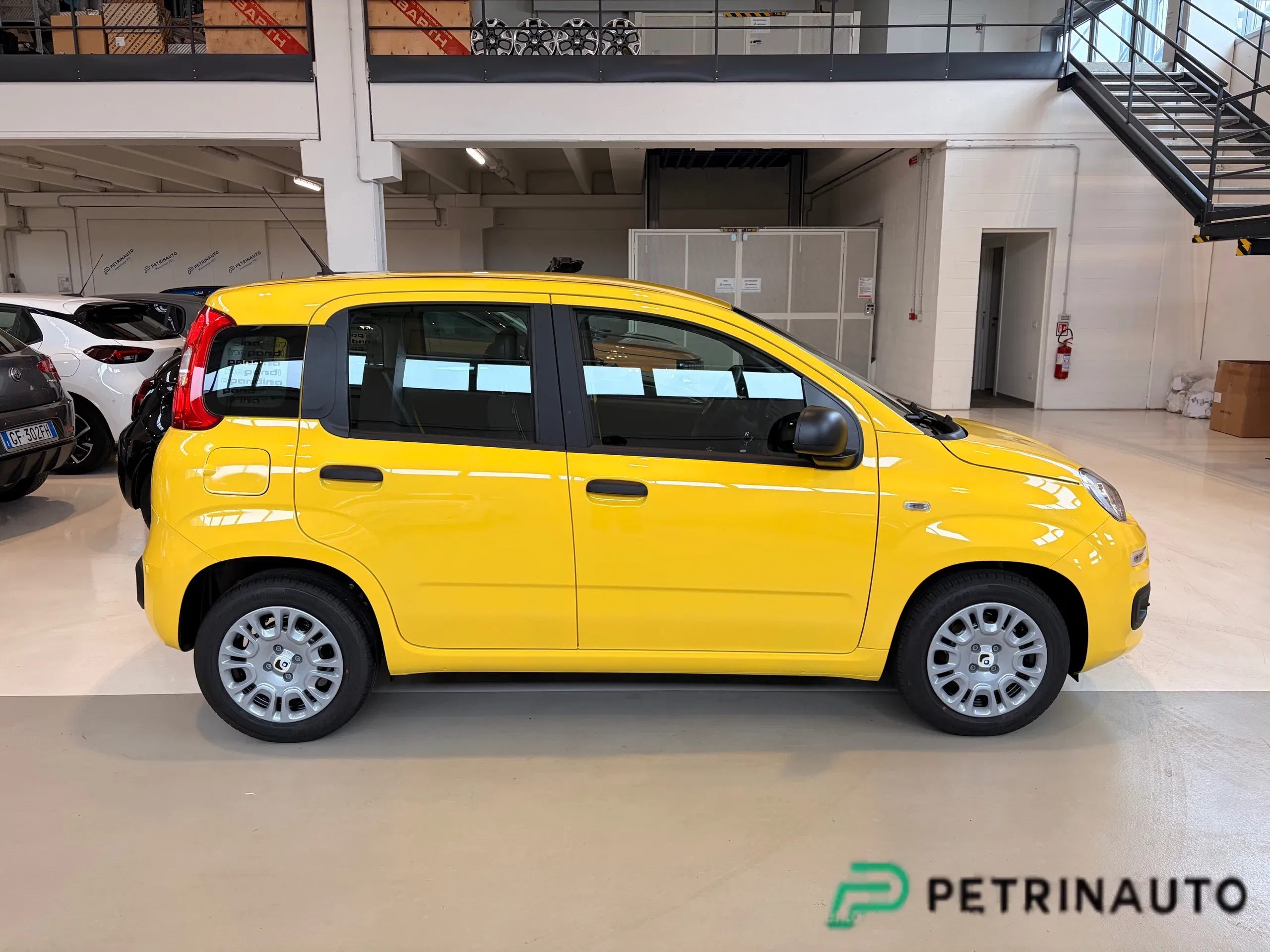 Fiat Panda Pandina 1.0 firefly hybrid Pop s&s 65cv Km.0 foto 4