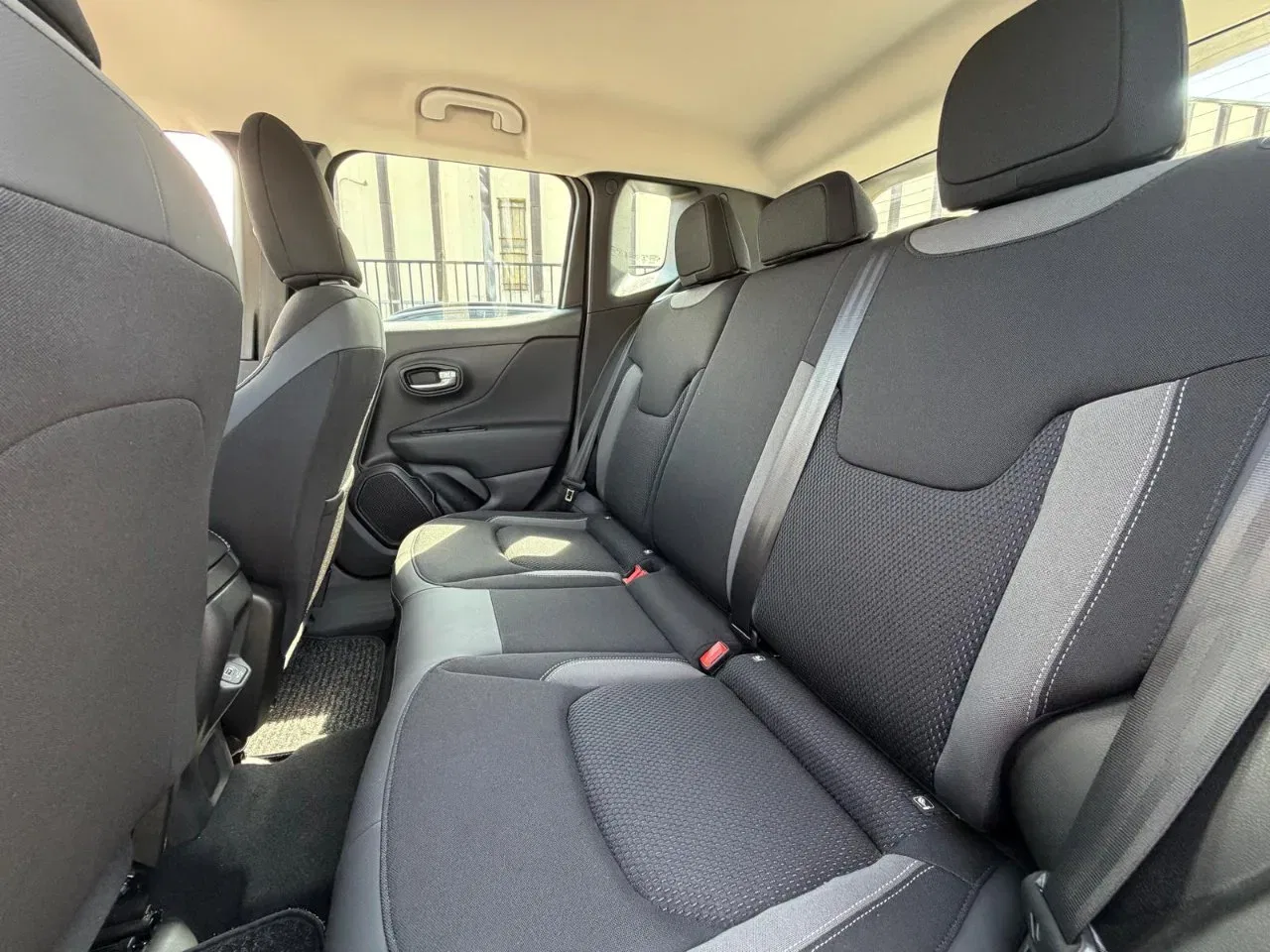 Jeep Renegade PROMO 1.6 mjt Limited 2wd 130cv foto 13