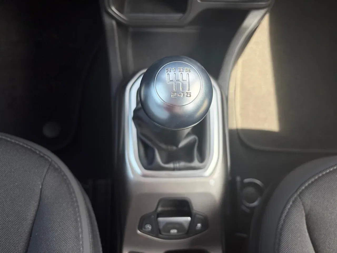 Jeep Renegade PROMO 1.6 mjt Limited 2wd 130cv foto 15