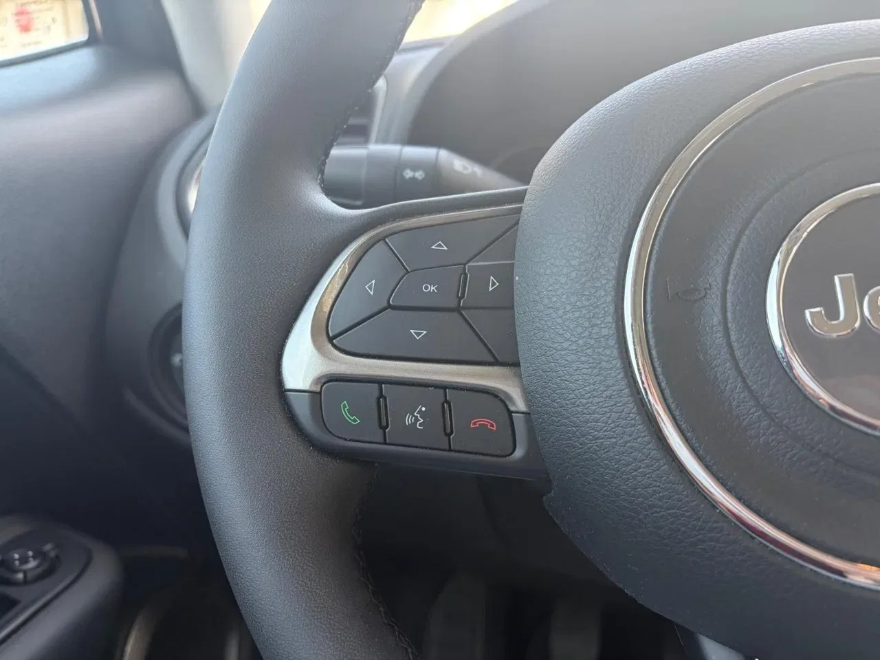 Jeep Renegade PROMO 1.6 mjt Limited 2wd 130cv foto 23