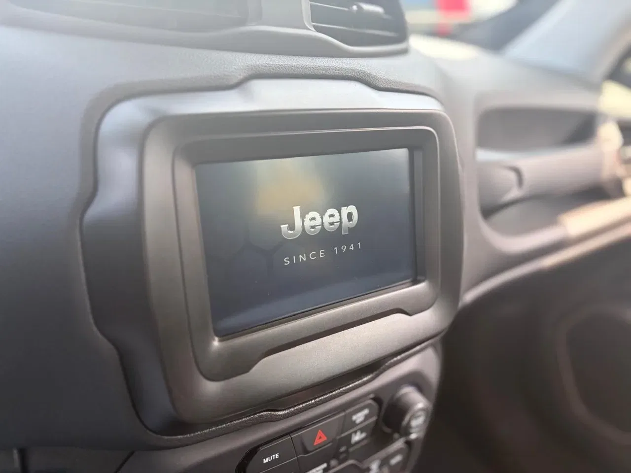 Jeep Renegade PROMO 1.6 mjt Limited 2wd 130cv foto 24
