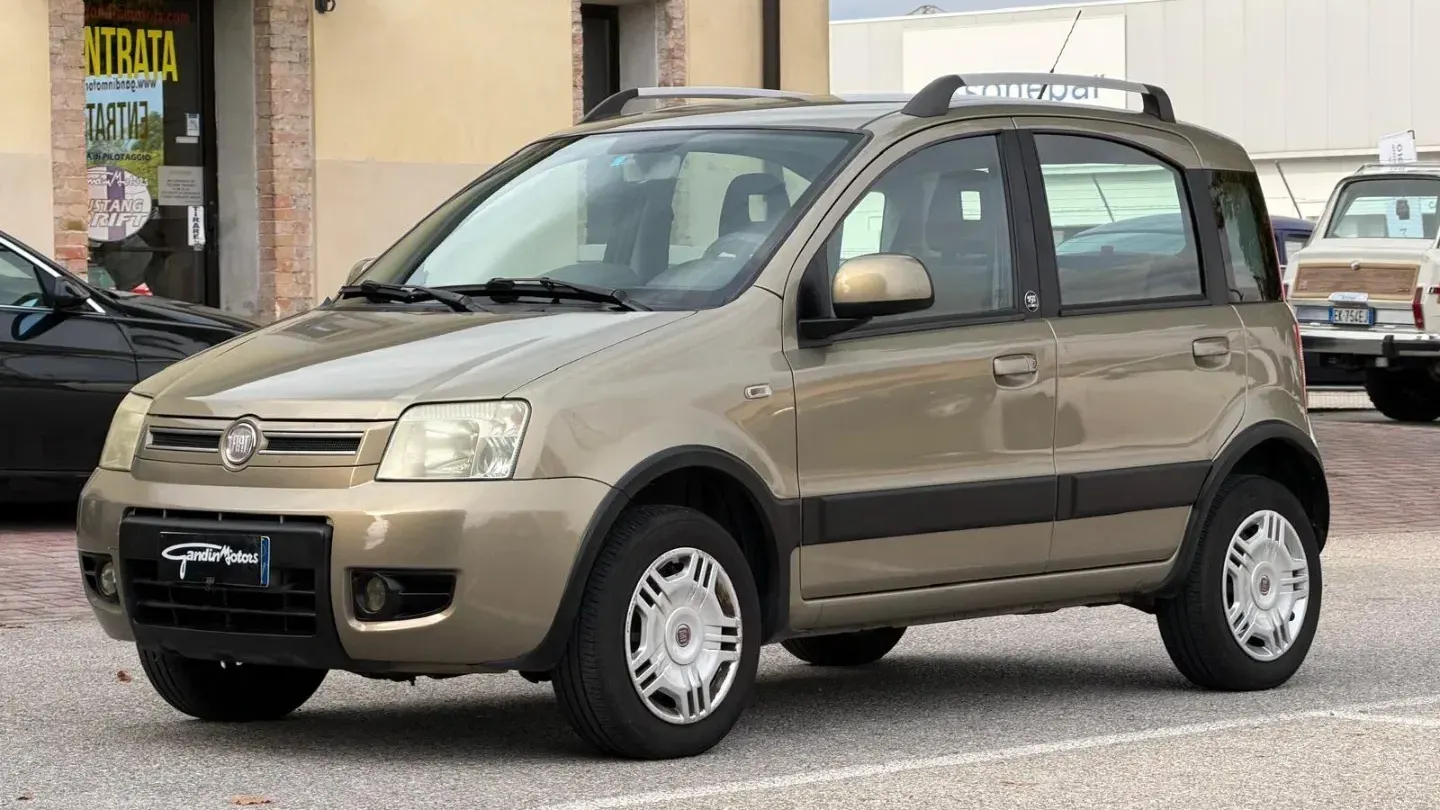 Fiat Panda 1.4 Climbing Natural Power METANO-NEOPATENTATI