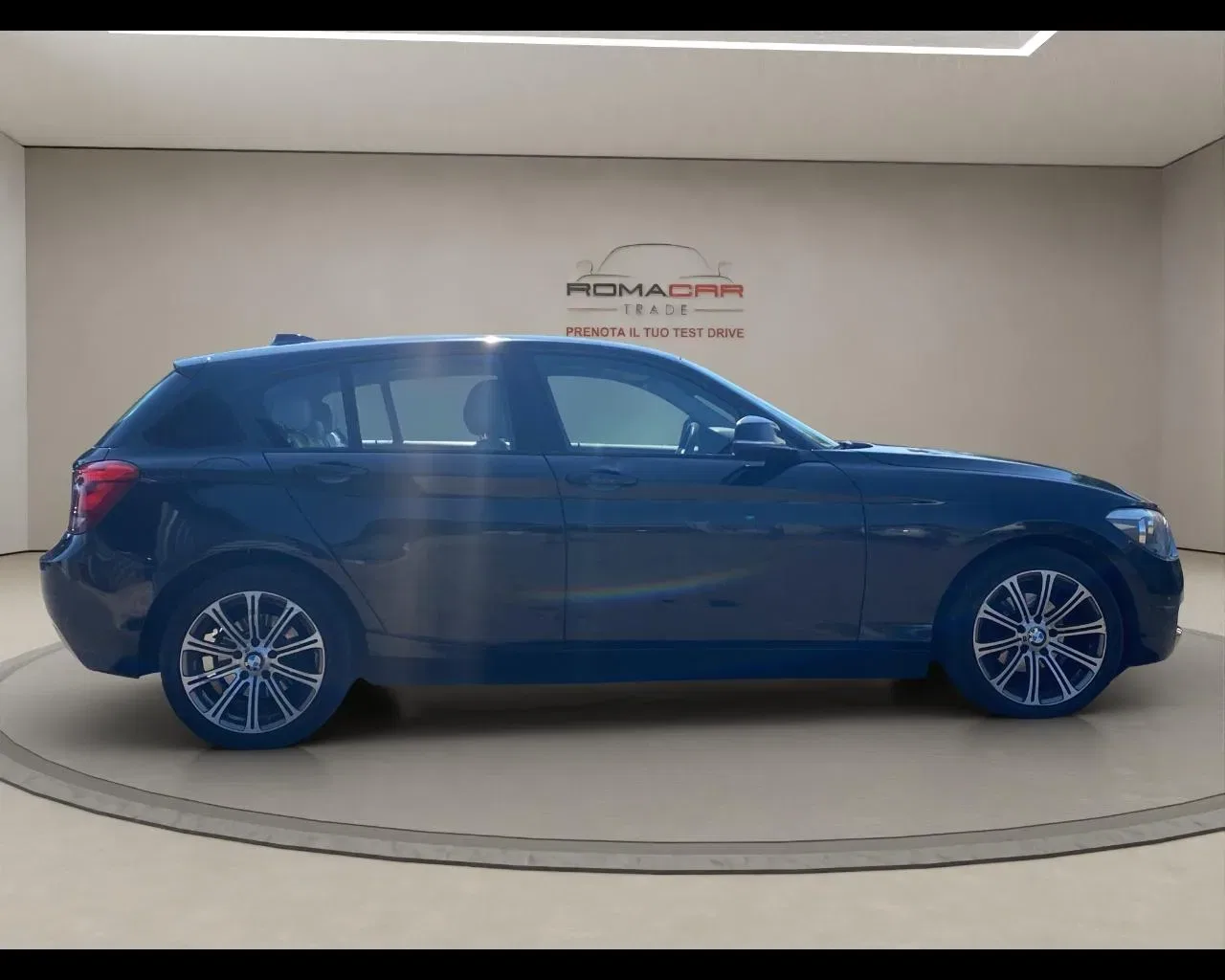 BMW 116 d 5p. Sport foto 4