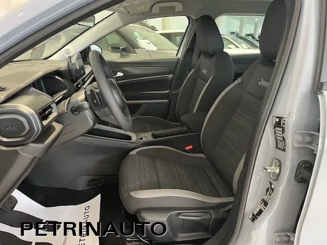 JEEP Avenger 1.2 Turbo MHEV DCT Longitude+Pack Winter Nazionale foto 12