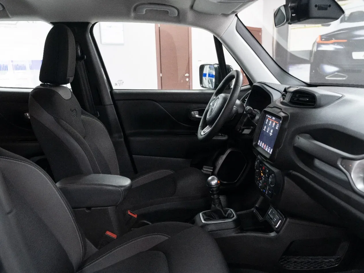 Jeep Renegade 1.6 MJT Limited 2WD 130CV foto 14
