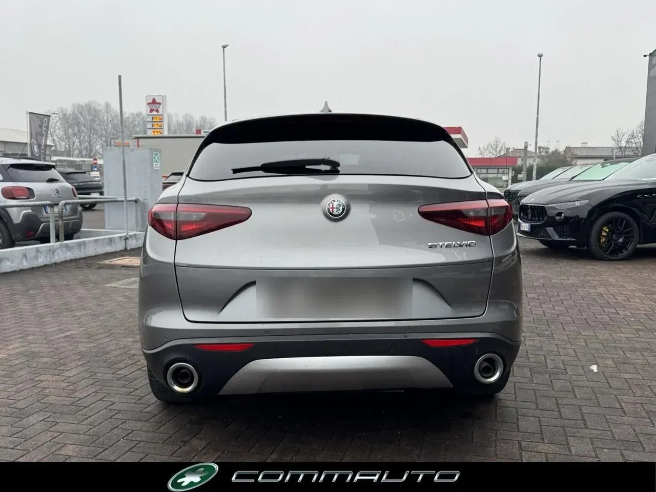 Alfa Romeo Stelvio 2.2 Turbodiesel 190 CV AT8 RWD Business foto 3
